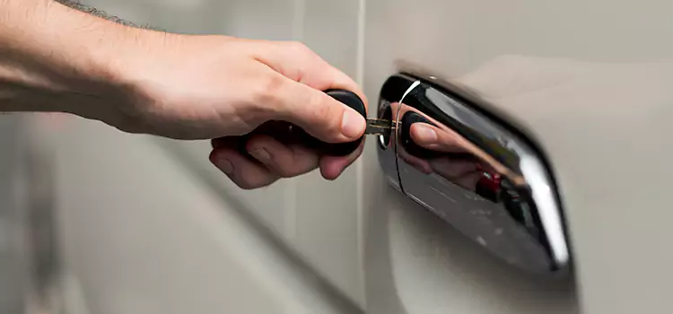 Why Choose Our Auto Locksmith Team in Ceres, CA?